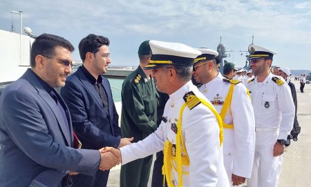 İranın hərbi gəmiləri Bakıya gəlib