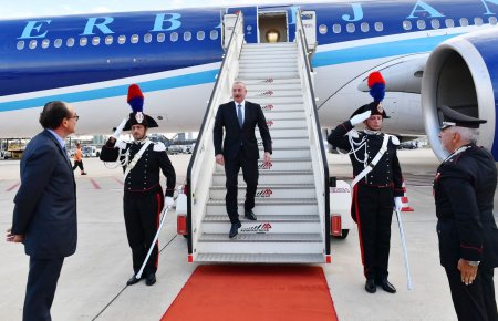 Prezident İlham Əliyev İtaliyaya işgüzar səfərə gedib 