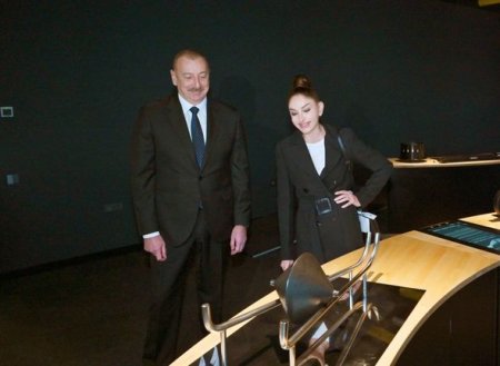 İlham Əliyev və Mehriban Əliyeva “STEAM İnnovasiya Mərkəzi”nin açılışında iştirak ediblər - FOTO