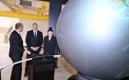 İlham Əliyev və Mehriban Əliyeva “STEAM İnnovasiya Mərkəzi”nin açılışında iştirak ediblər - FOTO