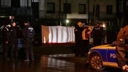 Hamburqda atışma olub: Ölənlər var Hamburqda atışma olub: Ölənlər var