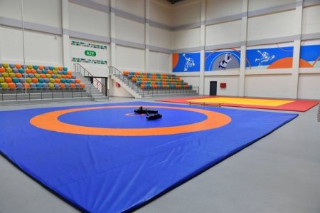 İlham Əliyev və Mehriban Əliyeva Neftçala Olimpiya İdman Kompleksinin açılışında - YENİLƏNİB + FOTO