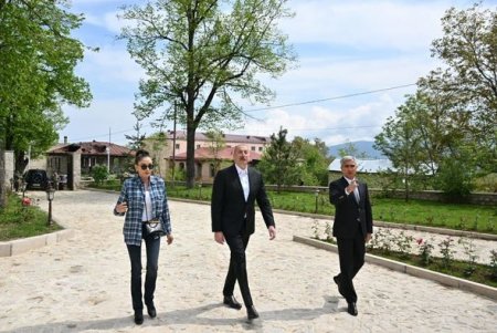 İlham Əliyev və Mehriban Əliyeva Mehmandarovların malikanə kompleksinin açılışında iştirak ediblər - FOTO