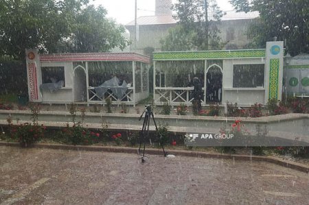 Şuşaya leysan və dolu yağdı