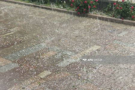 Şuşaya leysan və dolu yağdı