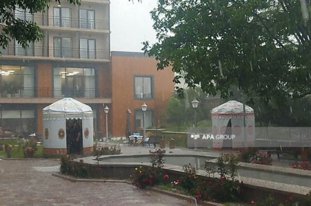 Şuşaya leysan və dolu yağdı