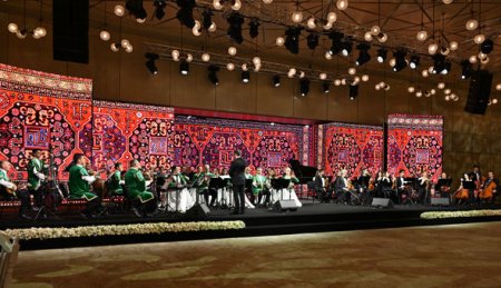 İlham Əliyevin adından Aleksandr Lukaşenkonun şərəfinə dövlət ziyafəti verilib 