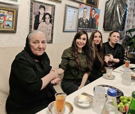 Leyla Əliyeva və Arzu Əliyeva Polad Həşimovun evində olublarFOTO Leyla Əliyeva və Arzu Əliyeva Polad Həşimovun evində olublarFOTO