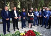Zakir Qaralov uzun müddət sonra görüntüləndi Zakir Qaralov uzun müddət sonra görüntüləndi