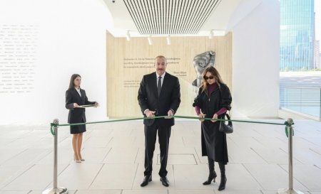 Prezident və birinci xanım Zəfər muzeyinin AÇILIŞINDA