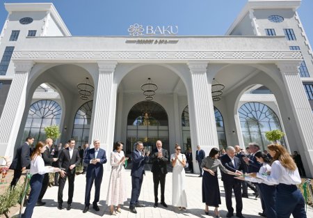 İssık-Kul gölünün sahilində “Baku Resort & Spa” mehmanxanasının açılışı olub İssık-Kul gölünün sahilində “Baku Resort & Spa” mehmanxanasının açılışı olub