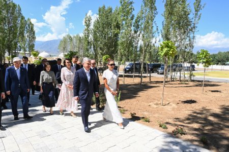 İssık-Kul gölünün sahilində “Baku Resort & Spa” mehmanxanasının açılışı olub İssık-Kul gölünün sahilində “Baku Resort & Spa” mehmanxanasının açılışı olub